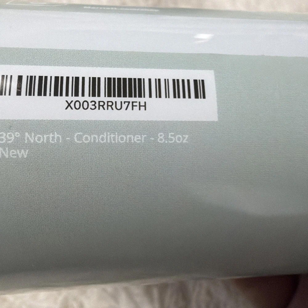 2 Bottles Of 39° North Conditioner Eucalyptus & Lavender . 8.5 Oz Each Bottle